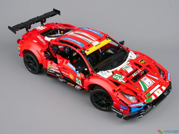 LEGO 42125 Ferrari 488 GTE montado