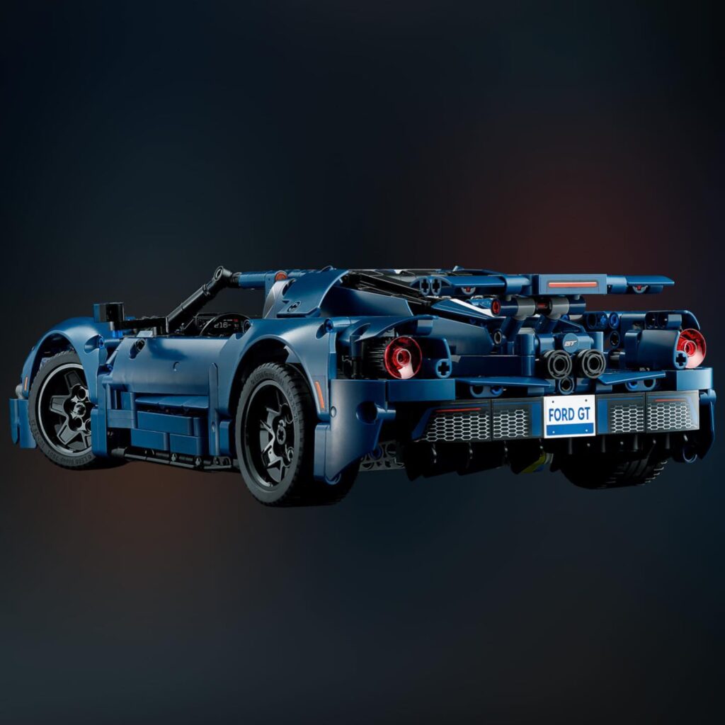 LEGO Ford GT Technic 42154 parte trasera