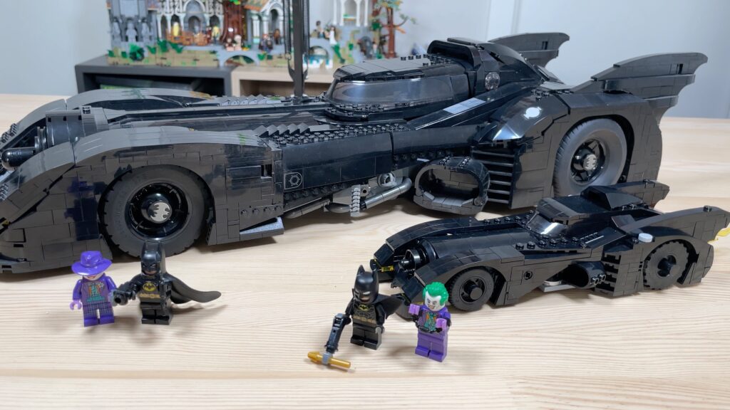 LEGO Batmobile 76224 vs Batmobile UCS 76139