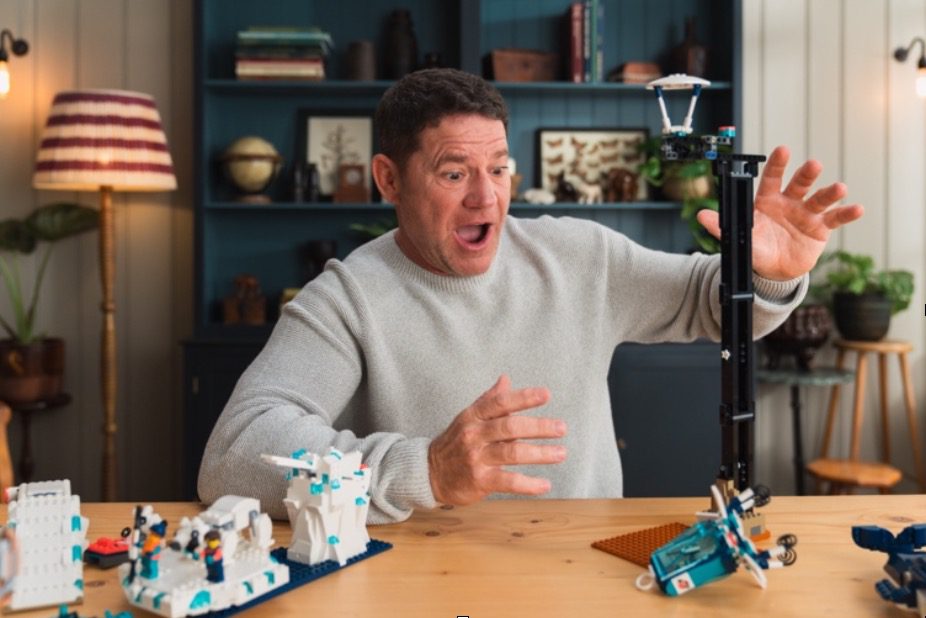 LEGO Education con  Steve Backshall